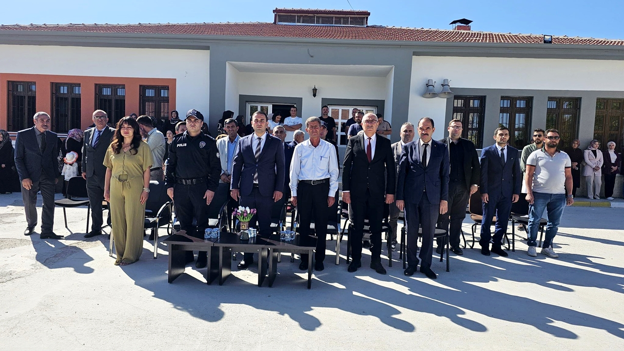 Sultanhanı’nda 2025-2026 eğitim Öğretim yılı İlköğretim Haftası Kutlandı