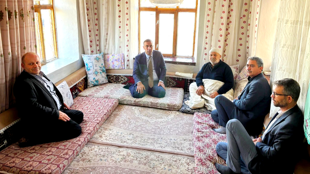 Sultanhanı Kaymakamı Göksun’dan Dünya Yaşlılar Günü Ziyaretleri