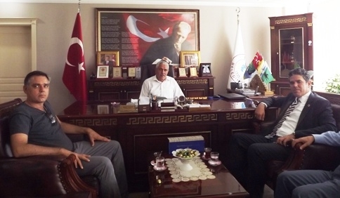 Başkan Fahri Solak&#039;dan Niyazi Alçaya Ziyaret