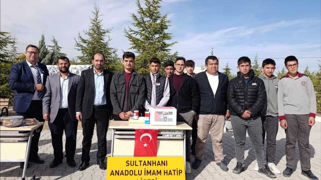 Sultanhanı Anadolu İmam Hatip Lisesinden Gazze’ye Destek Kermesi