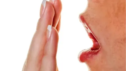 İşte ağız kokusuna yol açan 6 neden