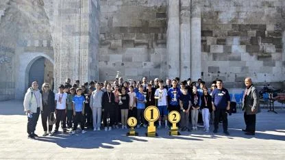 Sultanhanı’nda Okul Sporları Atletizm Kros İlçe Birinciliği Heyecanı