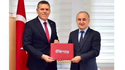 Başkan Solak'dan Sultanhanı’na Kapalı Spor Salonu Müjdesi