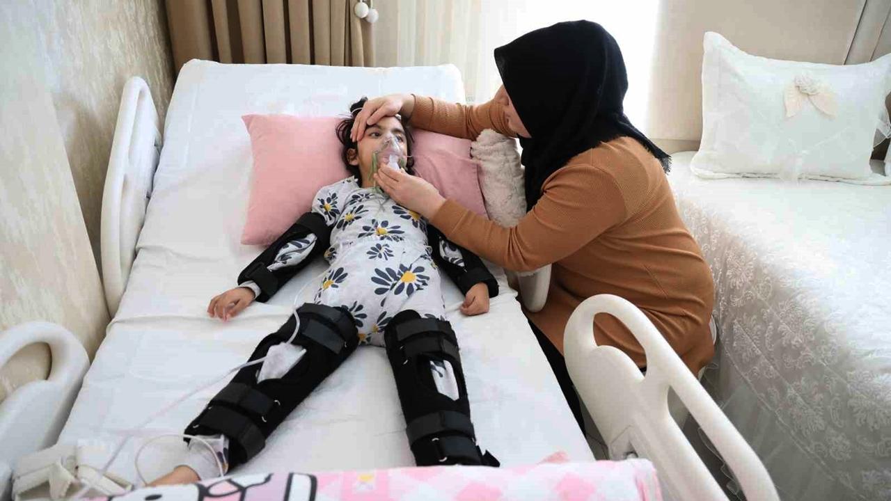 Aksaray'da Yanlış İğne İddiası; 4 yaşındaki Mihra yaşam mücadelesi veriyor