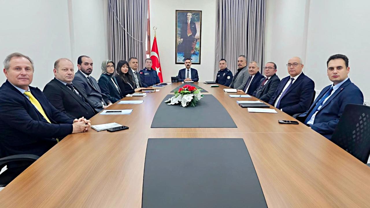 SULTANHANI’NDA 2026 YILI İLÇE İDARE ŞUBE BAŞKANLARI TOPLANTISI GERÇEKLEŞTİRİLDİ