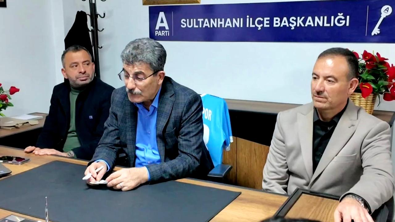 Anahtar Parti Sultanhanı’nda Partililerle Buluştu