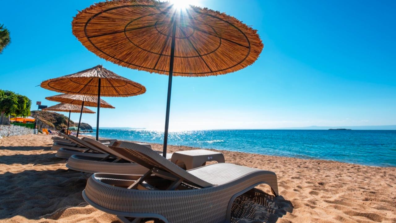 Avşa Adası’nda Denize Sıfır Konaklama Rehberi 2026