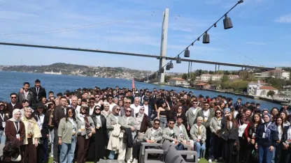 Konyalı öğrencilerin İstanbul heyecanı